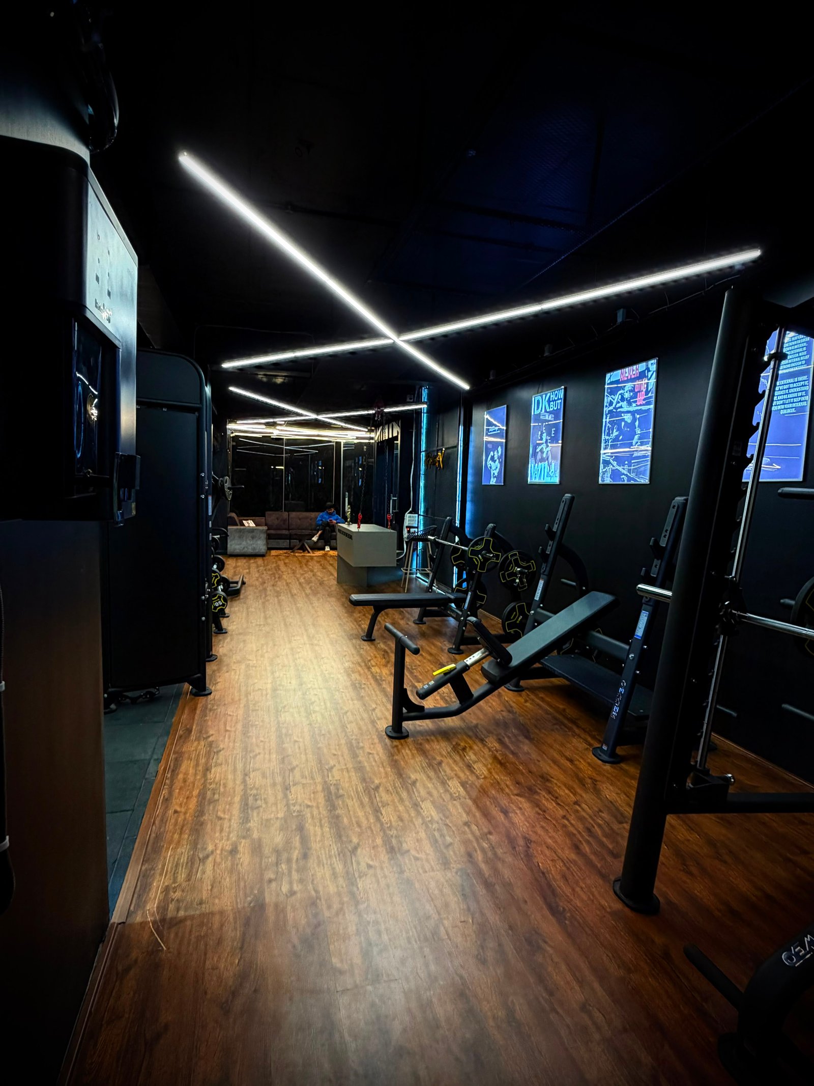 RushX Biomechanical Strength Machine Line